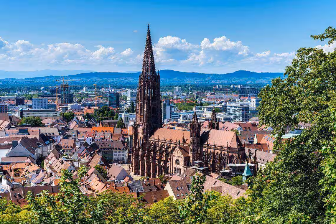 Panoramabild von Freiburg