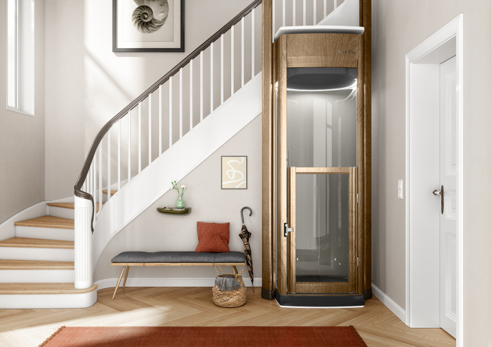 Lifton Homelift in Holzoptik